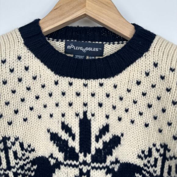 Vintage Hand Knit 100% Wool Molly Googles Sweater Fair Isle Snowflake Crewneck - Picture 4 of 7